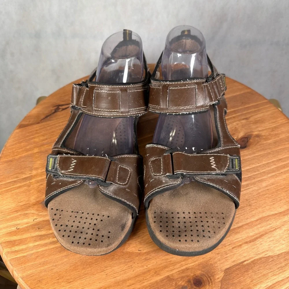 St. John's Bay Llewellyn Sandals Mens 11 Brown Good Memory Foam Strappy Sport